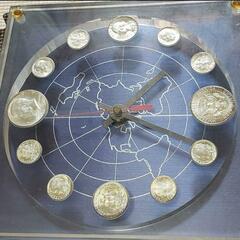 レトロな古銭置時計
