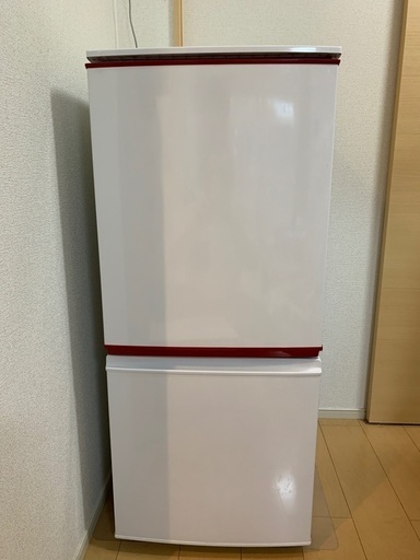 冷蔵庫　137ℓ SHARP 2014年製