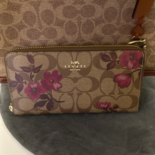 coachコーチ　長財布