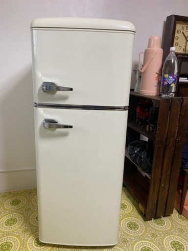 \u003c値引き\u003e2022年製7ヶ月使用　超美品　レトロ風冷蔵庫2ドア114L