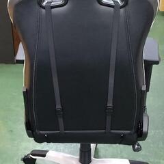 AKRACING ゲーミングチェア ヘッドレス欠品 ランバーサポート痛みあり