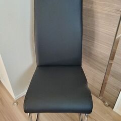 黒い椅子 - ニトリ