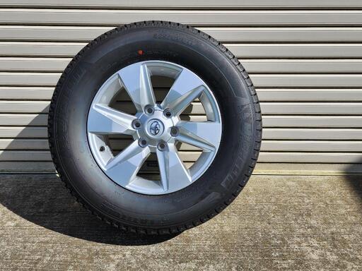 プラド150後期 新車外しタイヤホイールセット