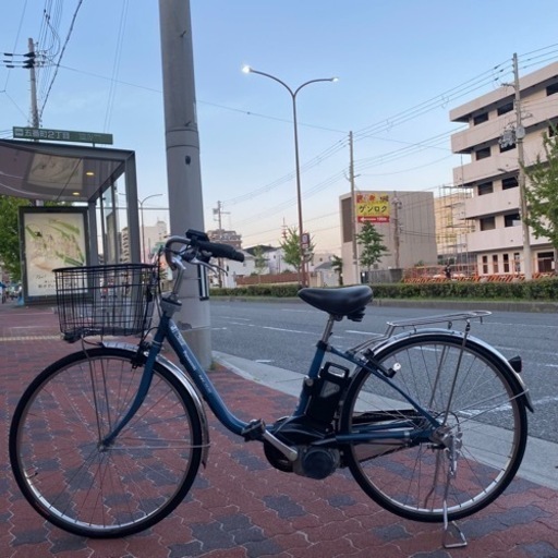 電動アシスト自転車　バッテリー充電器付き