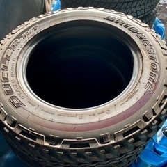 ブリヂストン　DUELCR マッドタイヤ