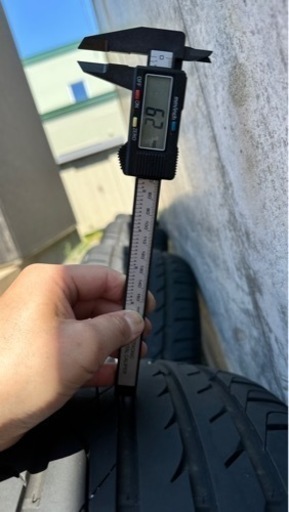 タイヤ20インチ9分山以上〜275/40ZR20 4本 苫小牧引取可 発送可