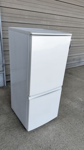 2ドア冷蔵庫 137L　SHARP　SJ-D14B-W　2016年製　見てから購入可