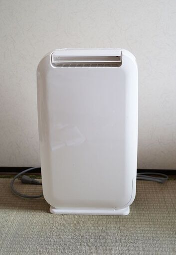 【美品】日立 衣類乾燥除湿機 HJS-D562 デシカント式 部屋干し 乾燥機 Amazon | 日立 衣類乾燥除湿機 デシカント方式 除湿量5.6L ~14畳 HJS