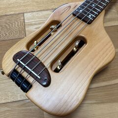 【美品】Traveler Guitar escape ヘッドレスベース ヘッドレス・ベース】TRAVELER GUITAR トラベラーギター ESCAPE BASS