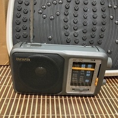 コンパクトラジオ AIWA FR-C85 