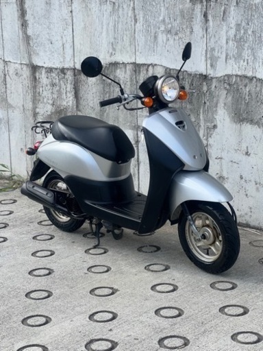 大人気セール‼️リアタイヤ新品✨️バッテリー充電済み嬉しいシート張り替え♪オイル交換済み♻️燃費重視の方にオススメ❗️AF67 トゥデイ✴