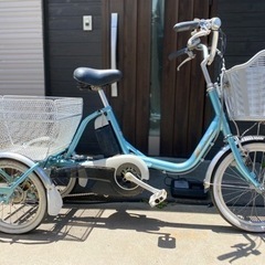 電動アシスト自転車 YAMAHA PAS 充電器　鍵付き　