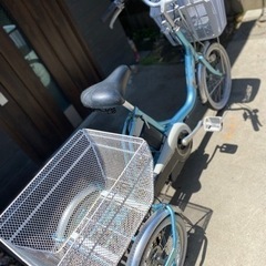 電動アシスト自転車 YAMAHA PAS 充電器　鍵付き　