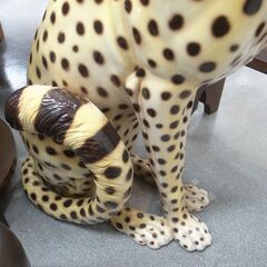 豹 ヒョウ ねこ 陶器 置物 インテリア 玄関 【モノ市場半田店】151