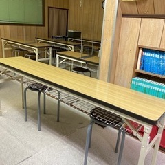 くもん教室で使っていた学習用長テーブル　180×35×70 普通...
