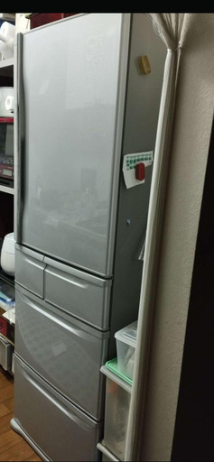 toshiba 冷蔵庫 容量 328リットル (冷凍庫で氷ができません）