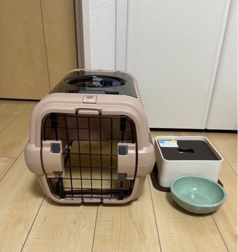 ペットキャリー　テーブル　ボウルのセット
