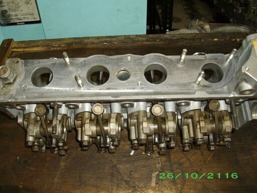 MB-102-190E-20-23-SOHCエンジンリビルト済みシリンダーヘツト