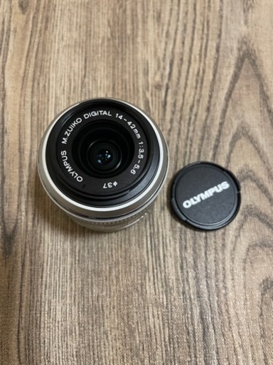 [ほぼ新品] オリンパス M.ZUIKO DIGITAL 14-42mm F3.5-5.6 II /シルバー