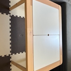 【中古品】IKEA イケア FLISAT フリサット 子供用テー...
