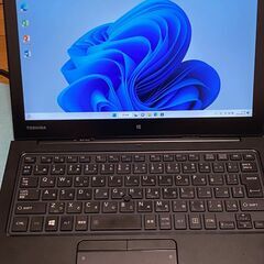 【決まりました】東芝 Dynabook R82/B SSD256...