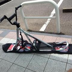 SNOWSCOOT TJ933