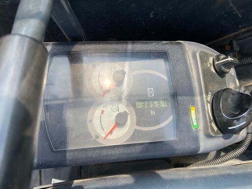 ミニ油圧ショベル(ミニユンボ) PC38UU-5-AC コマツ 税込￥1,848,000-【店頭引取限定】【寄楽屋 きらくや 成田本店】