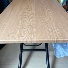 ニトリ 昇降式テーブル