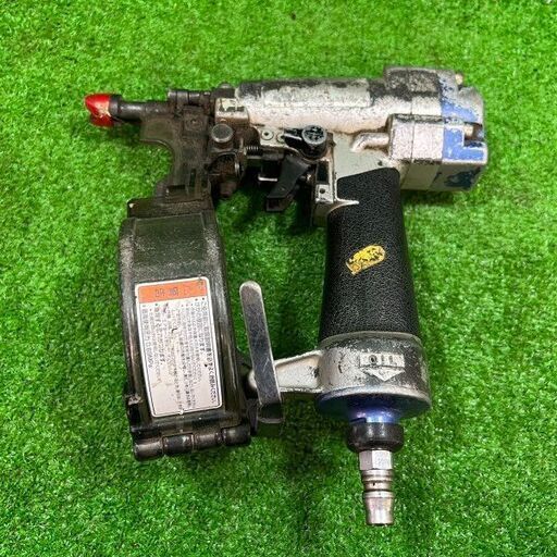 マキタ AN303P 常圧釘打ち機 本体のみ【市川行徳店】【店頭取引限定】【中古】管理番号：ITEU7C0PMMYA