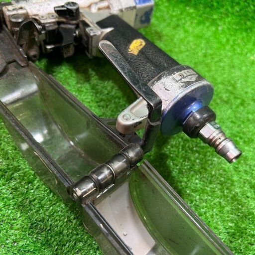 マキタ AN303P 常圧釘打ち機 本体のみ【市川行徳店】【店頭取引限定】【中古】管理番号：ITEU7C0PMMYA