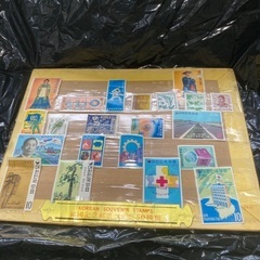韓国の古い切手　２１枚　記念切手　未使用品