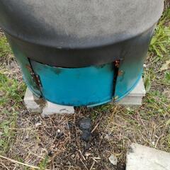ドラム缶、焼却炉