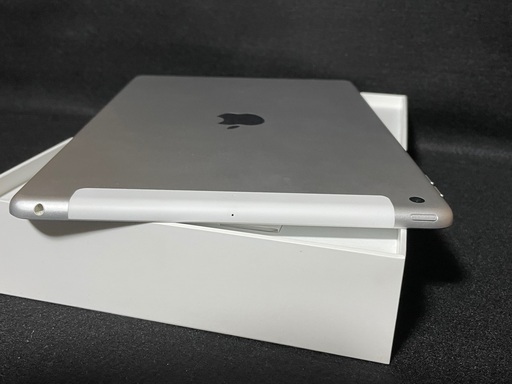 美品！ 外でも使えるセルラーモデル！ もちろん格安SIMが使えるSIM