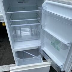 福岡市内配送無料 AQUA アクア AQR-18F(W) [冷蔵庫 (184L・右開き) 2ドア