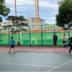 楽しくテニスしてます🎾