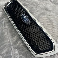 希少 レヴォーグ 前期 VM4 VMG 純正 オプション フロント グリル A型～C型 LEVORG ラジエーターグリル  値段交渉多少ききます。