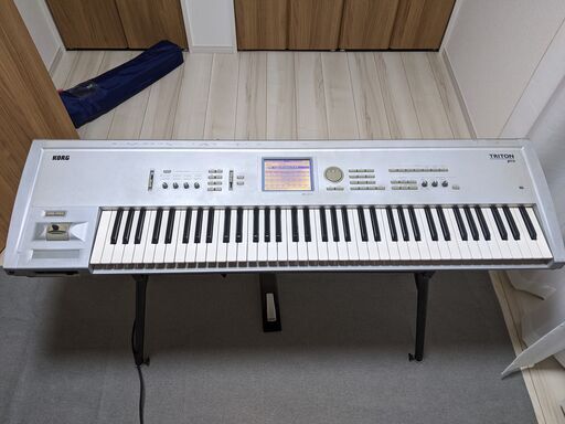 【手渡し⠀】KORG TRITON pro 76鍵　コルグ トライトン プロ シンセサイザー