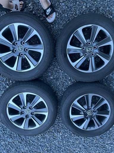 ヴォクシー 純正ホイール