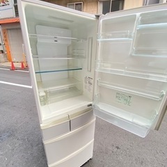 💁‍♀️☘️大阪市内配達設置無料💁‍♀️パナソニック冷蔵庫自動製氷機付き４２６L🍀保証有り