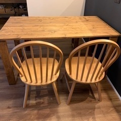 ダイニングテーブル、ベンチ、ダイニングチェア、ウィンザーチェア