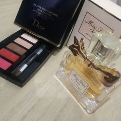 Dior 香水&メイクアップパレット