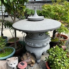 庭のキレイな石灯籠