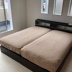 シングルベット　（マットレス付き）2つ