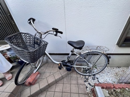 一度しか乗ってない15万定価の電動自転車