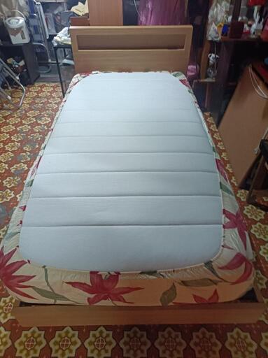 ニトリのマットレス付きシングルベッド