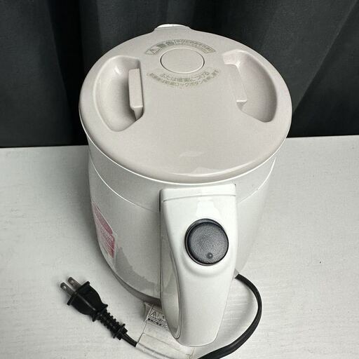 【中古品】タイガー魔法瓶(TIGER) 電気ケトル 湯沸かし わく子 1.0L 転倒お湯漏れ防止 カラ炊き防止 ベージュ PCI-G100