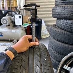商談中】215/50-17トーヨーSD7バリ山の入荷です！