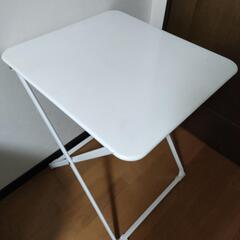 【IKEA】折りたためるテーブル