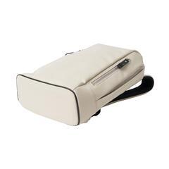 新品、DIANA 整理整頓がしやすい☆ニューノーマルリュック