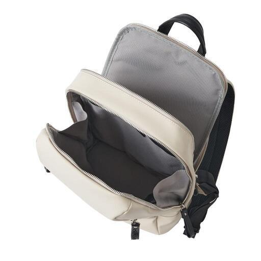 新品、DIANA 整理整頓がしやすい☆ニューノーマルリュック 新品、DIANA 整理整頓がしやすい☆ニューノーマルリュック